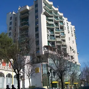 Sun Tower-center Of Appartement Tirana